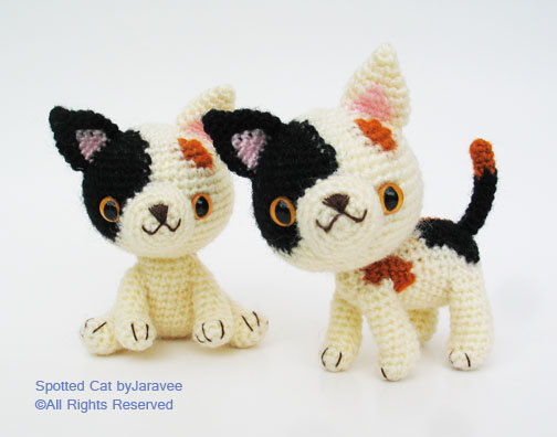 Title: The Art of Knitting Crochet Cat Ties: A Tutorial for Crafty Pet Parents