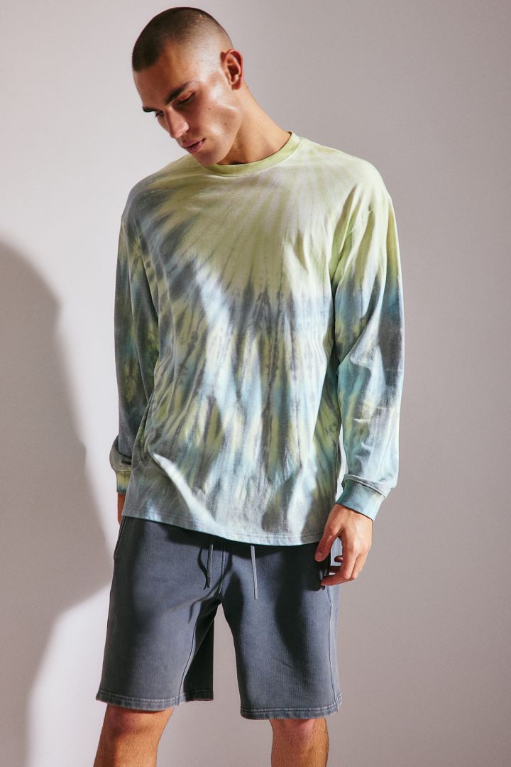 Title: The story of a brand new fashion trend: The Tie-Dye Mans Short-Sleeve T-Shirt