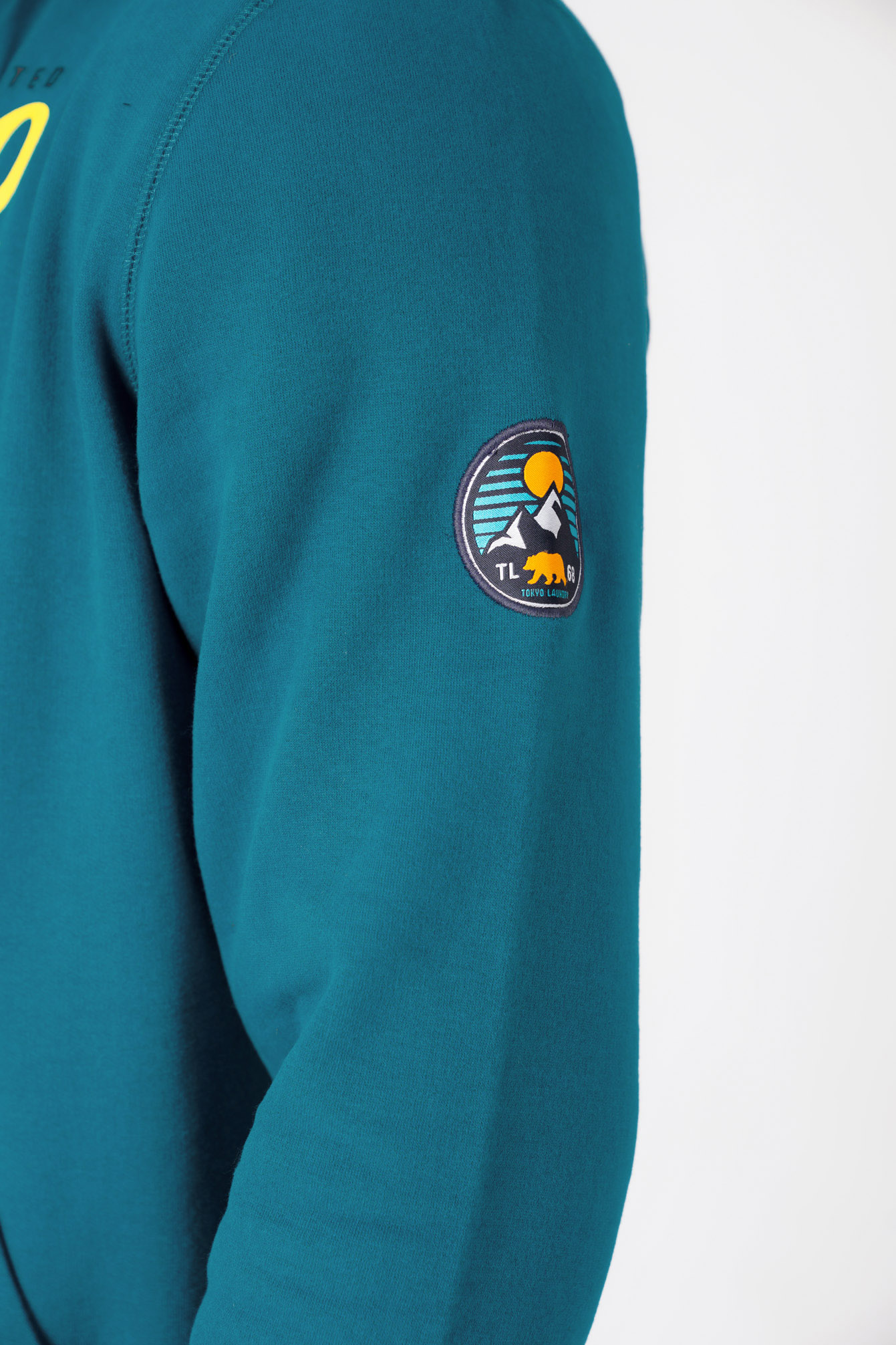 Top 10 Brands of Hooded Sweatshirts with Ties