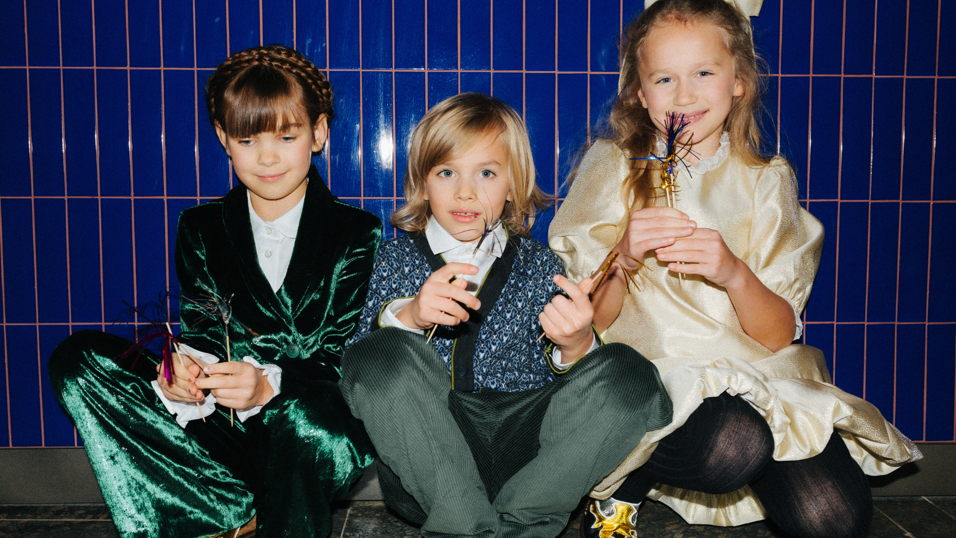 Title: Childrens Performance Ties: A Unique and Engaging Accessory for Young Actors