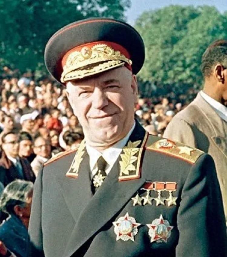 The Evolution of Military Ranks and Their Corresponding Ribbons and Ties