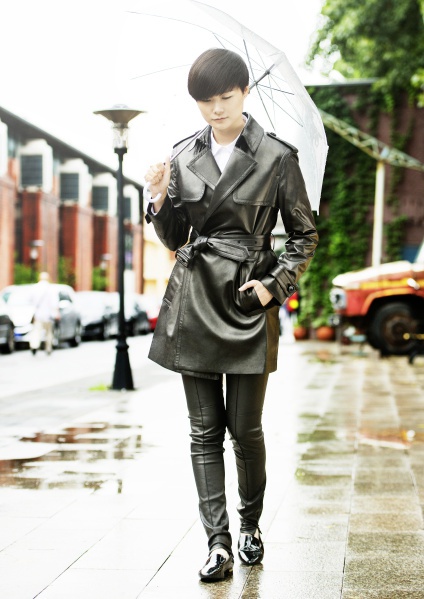 The Timeless Allure of Burberry针织领带， A Classic Piece for any Occasion