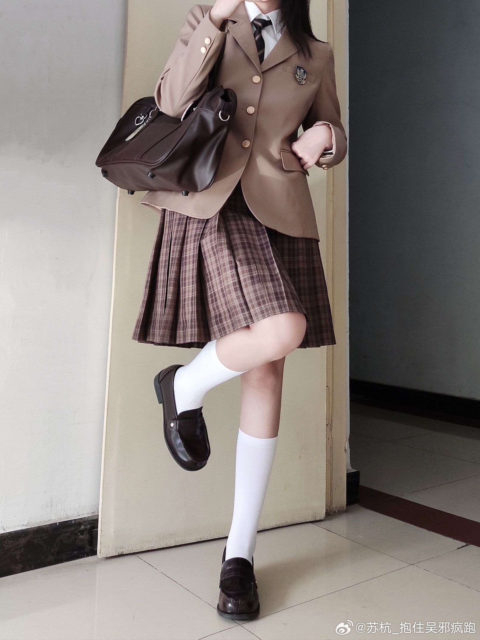 JK Style: Bowtie or Necktie?