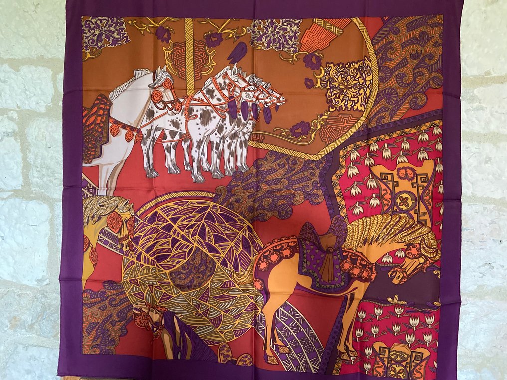 Hermes: The Art of Tie-Making